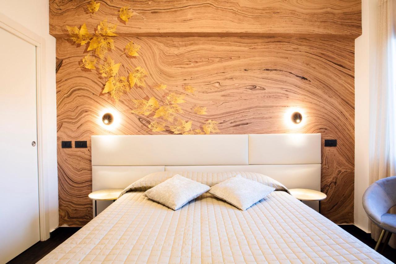 Bellevue - Rooms & Suites Леванто Экстерьер фото