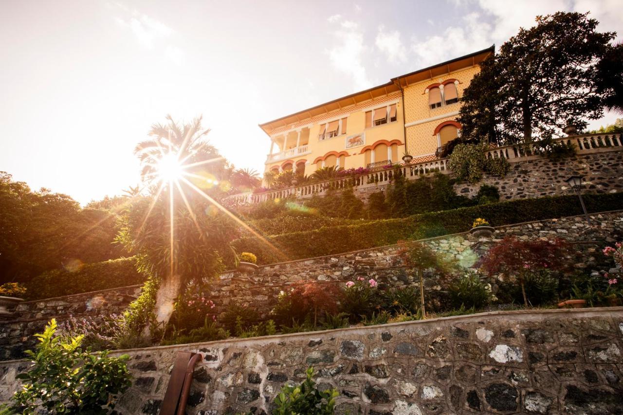 Bellevue - Rooms & Suites Леванто Экстерьер фото