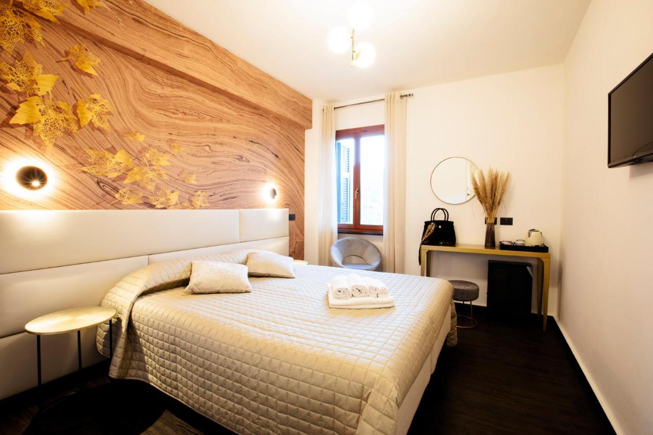 Bellevue - Rooms & Suites Леванто Экстерьер фото
